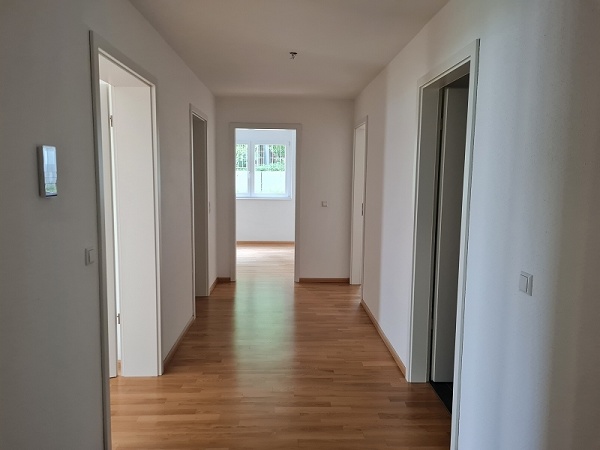 Flur Erdgeschosswohnung Heitersheim