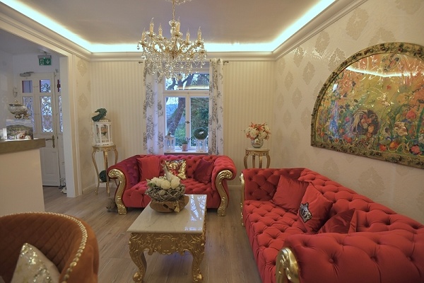 Eingangsbereich / Rezeption / Lounge Hotels Badenweiler