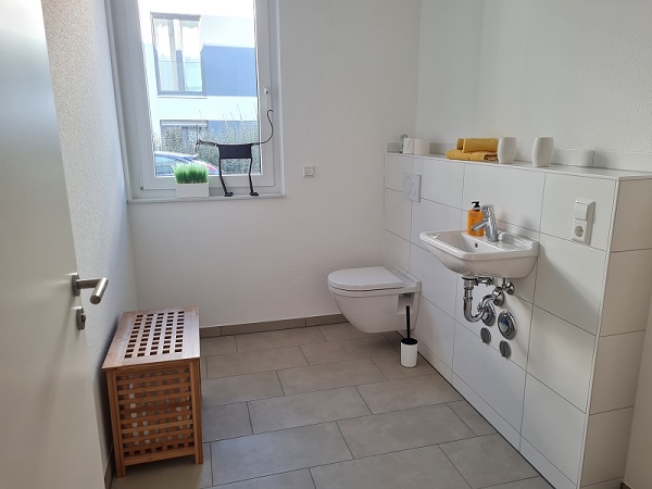 G�ste-WC Erdgeschosswohnung Schallstadt